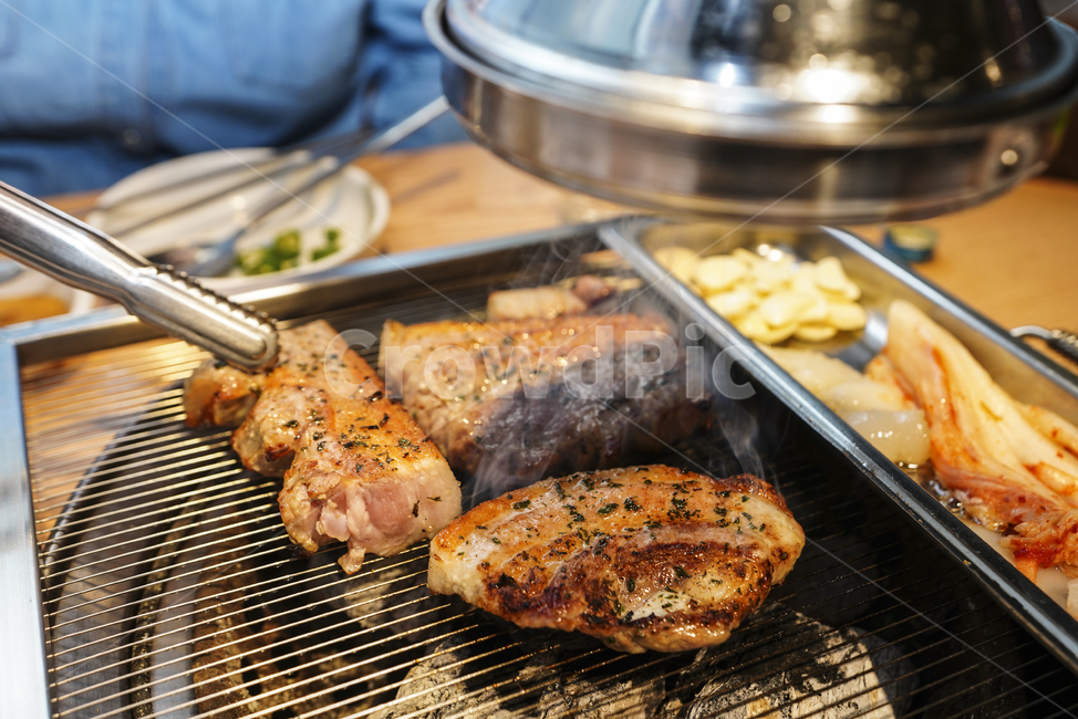 고기,삼겹살,안주,식사,육식,육류,돼지고기,먹거리,먹방,음식,한식,food,구이