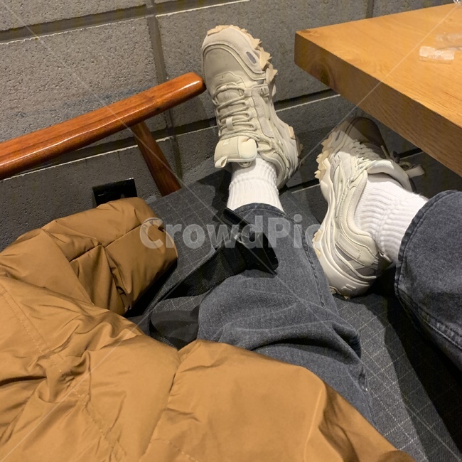 clothing,의류,apparel,의복,footwear,신발류,shoe,구두