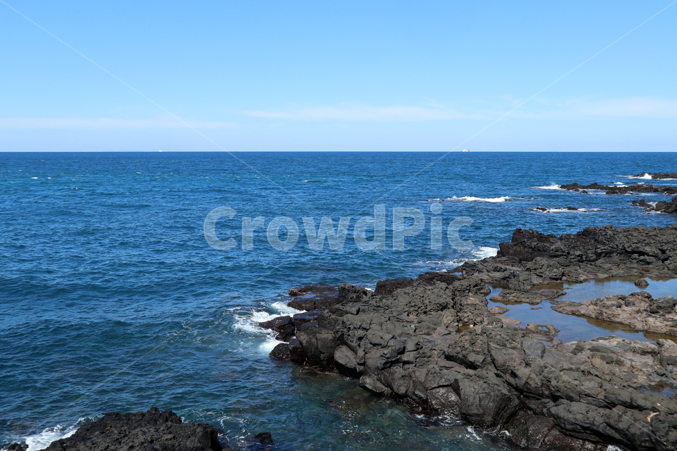 바다,자연풍경,바닷가,제주,현무암,하늘,파도,koreanaturelandscape,jejuisland,basalt,자연,풍경,nature,landscape,제주도,jeju,jejuisland,수평선,자연,풍경,nature,landscape,제주도,jeju,jeju island,promontory,곶