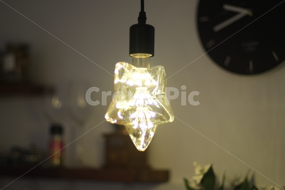 인테리어,조명,실내,별,빛,interior,light,star,등,다이닝,별조명,감성,밝음,노랑,인테리어,실내디자인,interior design