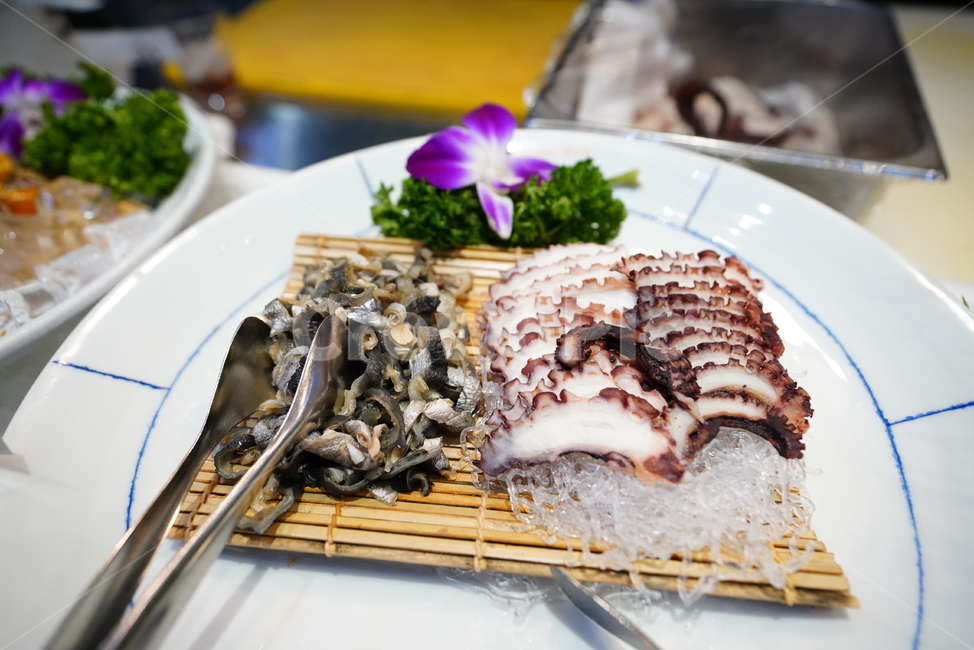 씨푸드,문어,회,먹거리,푸드,음식,해물,안주,식사,음식,식재료,요리,food,cook,meal,dishes,food reserves,수산물,해산물,fishery products,seafood