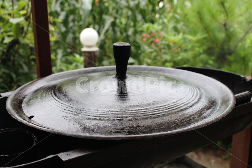 불판,솥뚜껑,솥,고기,먹방,한국전통,한국문화,korean traditional,korean culture,사물,물건,오브젝트,thing,object,matter