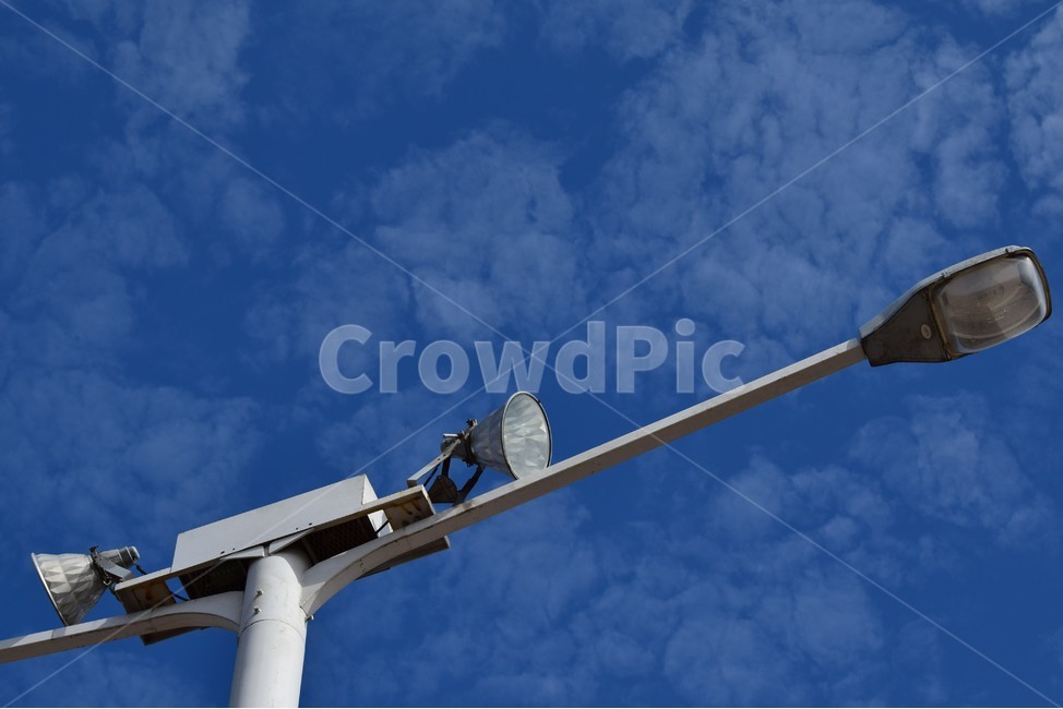 하늘,파란,구름,하얀,가로등,자연,빛,배경화면,sky,background,blue,clouds,white,cloudy,nature,cloud,light,heaven,dramatic,weather,day