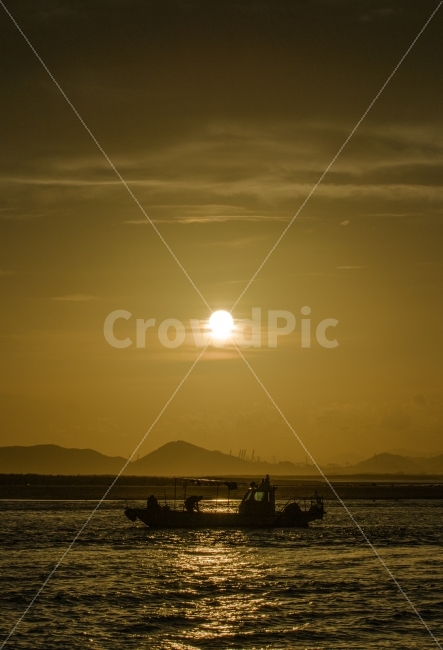바다,배,노인과바다,노을,해,감성,자연,풍경,nature,landscape,산업,industry,industrial,어업,fishery,fishing industry,교통,교통수단,traffic,transportation