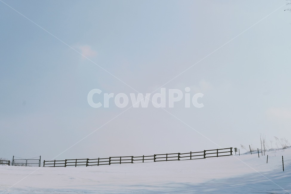 겨울,눈길,울타리,하늘,목장,겨울,계절,winter,season,자연,풍경,nature,landscape,감성,sensible,feeling,building,건물,bridge,다리