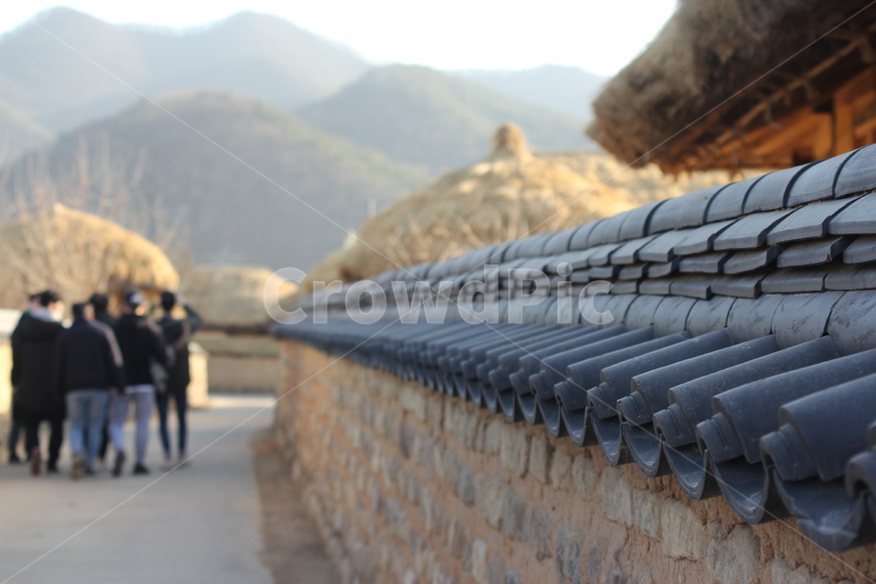 안동,하회마을,기와,돌담,한옥,한국전통,한국문화,korean traditional,korean culture,사람들,대중,군중,other people,crowd,건축물,건물외관,exterior,building,structure,architecture,construction