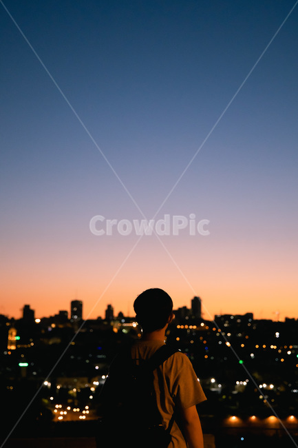석양,골든타임,노을,야경,예루살렘,이스라엘,승천산,라라랜드,색감,야경,밤,풍경,nightscape,night,landscape,사람,인물,인간,human,person,남성,남자,man,male,여행,휴가,traveling,vacation,trip,고독함,외로움,쓸쓸함,우울함,슬픔,lonely,solitary,silhouette,실루엣,metropolis,중심지,urban,어반,town,도시,city,시티,building,건물
