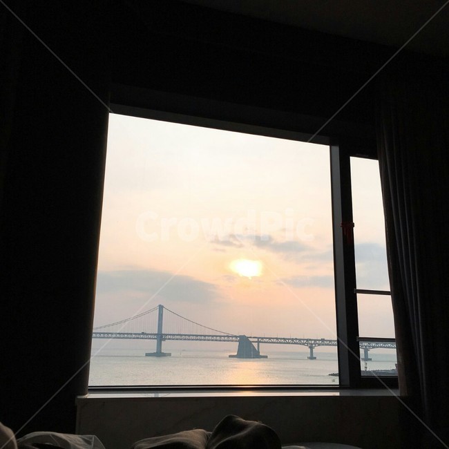 부산,광안대교,일출,광안리,호텔,호텔뷰,숙소풍경,랜드마크,landmark,tourist attraction,한국랜드마크,한국관광지,한국명소,korea landmark,korea tourist attraction