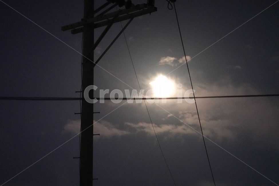 달,야경,nightview,moon,가을하늘,적막함,고독,calm,자연,풍경,nature,landscape,utility pole,전신주