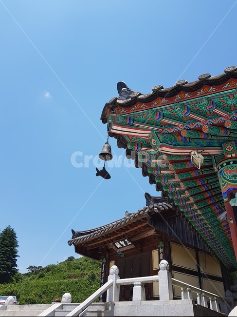 절,사찰,하늘,풍등,종교,전통,만불사,한국전통,한국문화,korean traditional,korean culture,건축물,건물외관,exterior,building,structure,architecture,construction