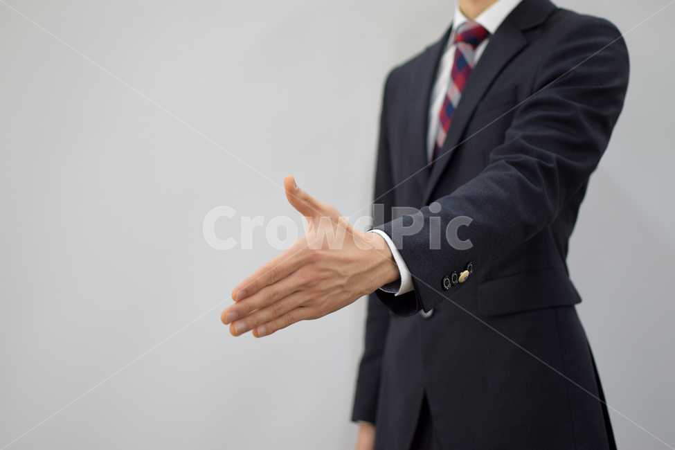 사업,사업가,영업,비지니스,비즈니스,손,정장,자세,사장,사장님,협동,인사,거래,협력,직업,신입,상사,사원,넥타이,신뢰,관계,회사,기업,대기업,직장,면접,파트너,변호,변호사,성공,감독,셔츠,임원,외교,마케팅,컨설팅,법,프로,전문가,남자,사람,인물,인간,human,person,남성,남자,man,male,산업,industry,industrial,비즈니스,사업,business,service,work