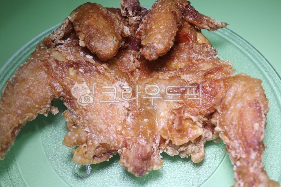 chicken,Old Chicken,One whole chicken,Fried Chicken,whole chicken