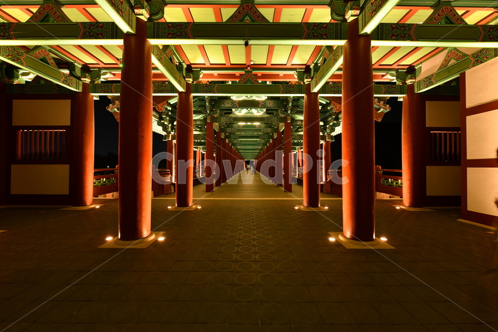 flooring,corridor,복도,floor,현관,porch,바닥,야경,밤,풍경,nightscape,night,landscape,한국전통,한국문화,korean traditional,korean culture,랜드마크,landmark,tourist attraction,한국랜드마크,한국관광지,한국명소,korea landmark,korea tourist attraction,건축물,건물외관,exterior,building,structure,architecture,construction