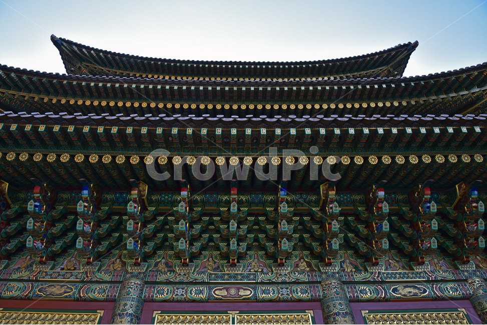 단청,전통사찰,traditionaltemple,한옥,처마,단청무늬,한국전통,한국문화,korean traditional,korean culture,종교,신앙,religion,belief,faith,건축물,건물외관,exterior,building,structure,architecture,construction