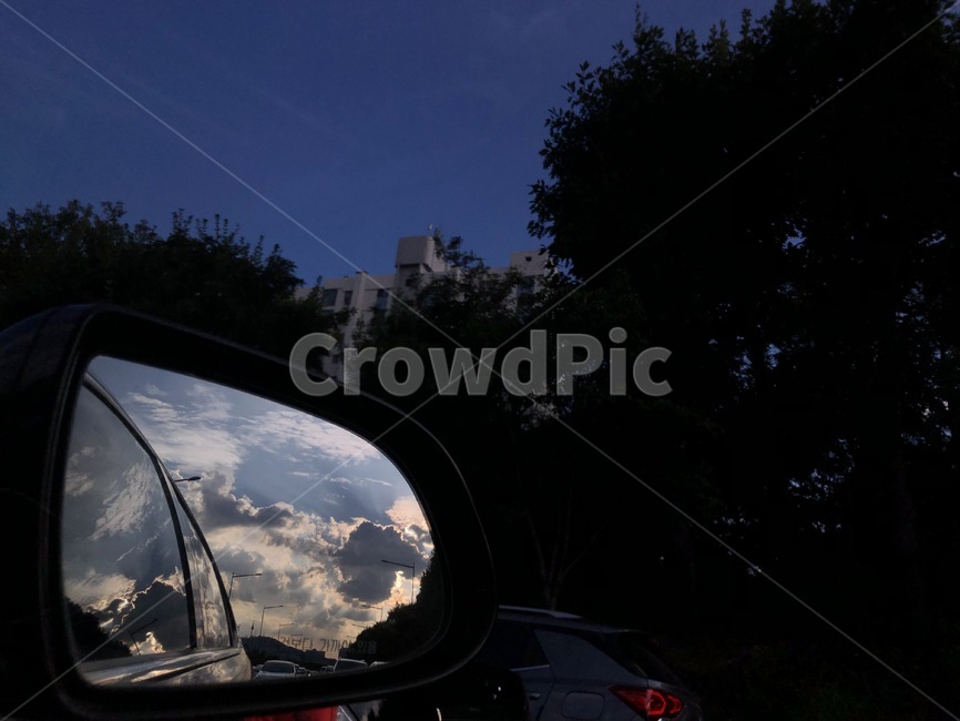 사이드미러,거울반사,하늘,노을,도로,고속도로,풍경,sunset,car,sidemirror,highway