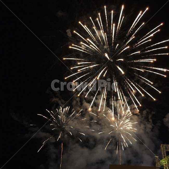 폭죽,파티,밤하늘,감성,불꽃,야경,밤,풍경,nightscape,night,landscape,축제,행사,festival,carnival,event,nature,자연,outdoors,옥외