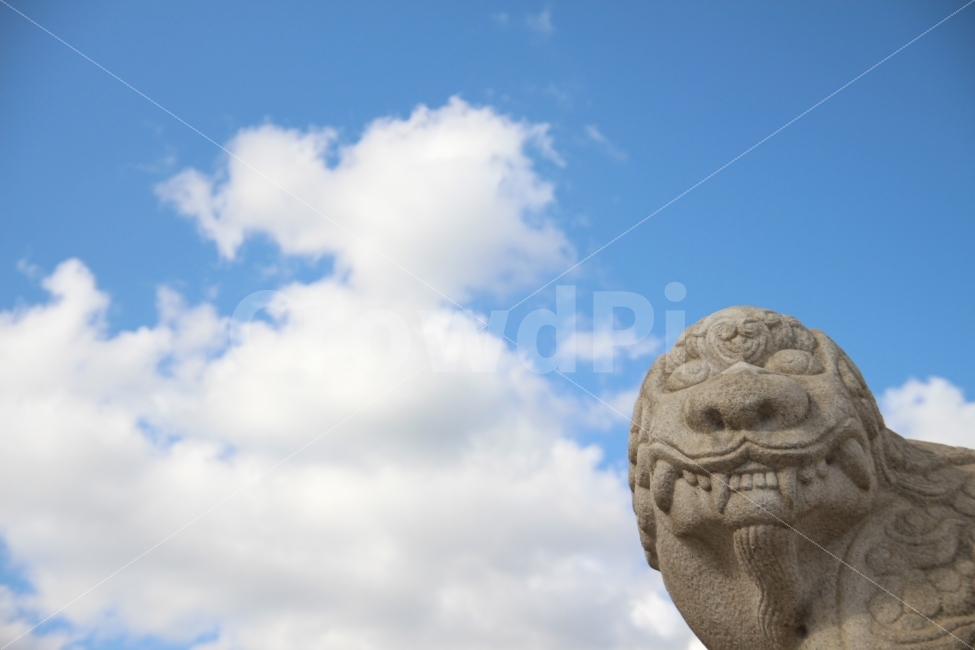 sky,SKY,Haitai,sculpture,Gwanghwamun,seoul,Gyeongbokgung,Cultural Heritage,natural scenery,cityscape,tradition,autumn,Korean tradition