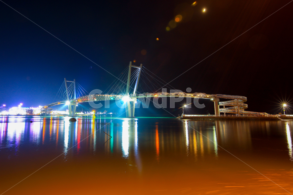 다리,꽃게다리,백사장,드르니항,인도교,야경,바다,야경,밤,풍경,nightscape,night,landscape,건축물,건물외관,exterior,building,structure,architecture,construction,lighting,조명
