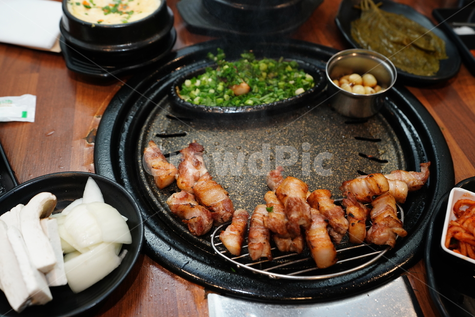 삼겹살,고기,돼지,음식,육류,육식,구이,먹거리,술안주,푸드,food,음식,식재료,요리,food,cook,meal,dishes,food reserves,육류,고기,meat,한식,한국음식,한국요리,korean food,korean dishes,korean meal,korean cook