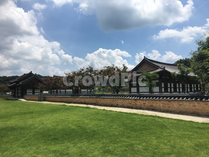 한옥,하늘,잔디,푸른,죽녹원,봄,한국전통,한국문화,korean traditional,korean culture,건축물,건물외관,exterior,building,structure,architecture,construction