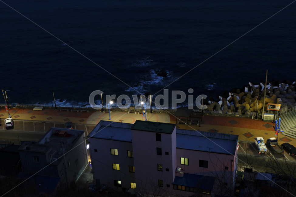 Mukho Port,parking lot,ocean,beach road,Town,seaside village,road name,fishing boat