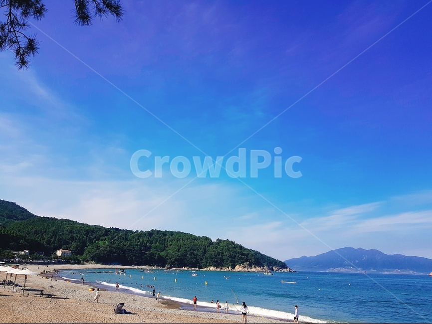 여수,낮,바다,맑음,여름,자연,풍경,nature,landscape,해변,바다,beach,sea,사람들,대중,군중,other people,crowd,outdoors,옥외,land,땅,shoreline,해안선,water,물,ocean,대양,promontory,곶
