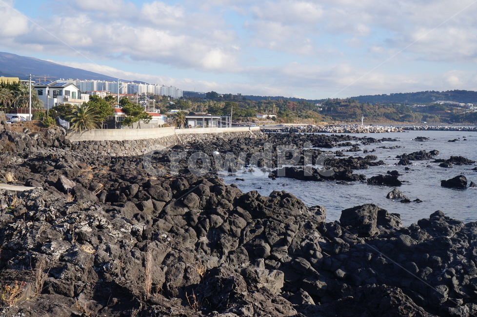 제주도,바다,해안,절벽,파랗다,겨울,겨울바다,한국,자연,풍경,nature,landscape,제주도,jeju,jeju island,시골,마을,country,rural,town