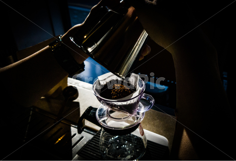 rest,cafe,Barista,drip coffee,coffee,ground coffee