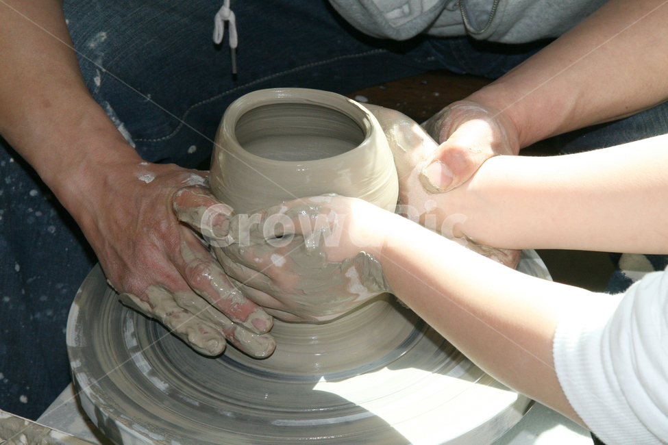 도예,도자기,체험,학습,어린이,한국전통,한국문화,korean traditional,korean culture,사람,인물,인간,human,person,어린이,어린아이,child,children,kid,예술,art,교육,학교,공부,education,learning,study,school