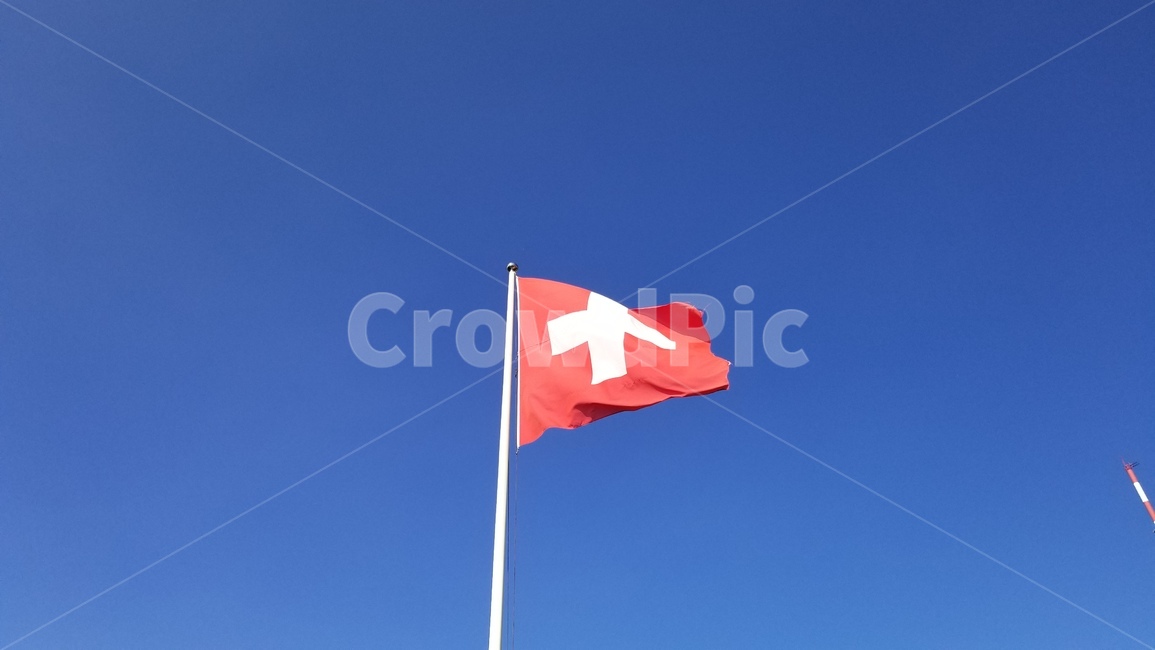 스위스,switzerland,flag,국기,깃발,하늘,휘날리는