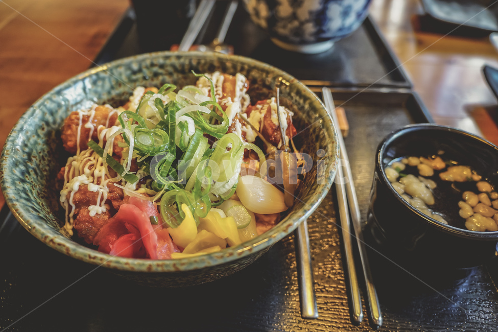 덮밥,음식,식당,밥,식사,요리,식재료,국,일식,food,delicious,cook,meal,eat,taste,japanesefood,dishes,foodreserves,음식,식재료,요리,food,cook,meal,dishes,food reserves,일식,일본음식,일본요리,Japanese food,Japanese dishes,Japanese meal,Japanese cook