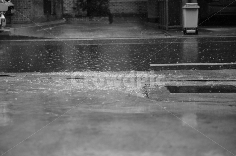 거리,비,풍경,길,흑백,감성,sensible,feeling,비,비오는날,rain,rainy,흑백,모노톤,monochrome,black and white