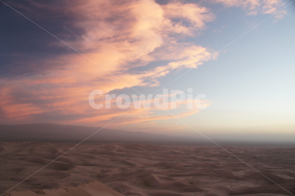 mongolia,몽골,desert,사막,하늘,sunset,석양,구름,cloud,자연,풍경,nature,landscape,해외,외국,세계,foreign,oversea,world,세계자연풍경,해외자연풍경,외국자연풍경,world nature landscape,soil,흙,outdoors,옥외,sand,모래