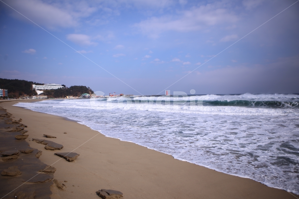 바다,백사장,모래,겨울바다,하늘,파도,자연,풍경,nature,landscape,해변,바다,beach,sea,등대,lighthouse,water,물,shoreline,해안선,ocean,대양,outdoors,옥외
