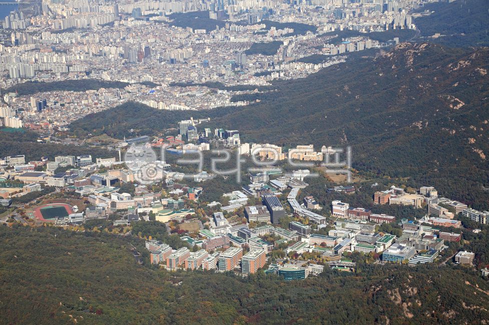 서울대,서울대학교,항공사진,탑뷰,하이뷰,항공뷰,드론,항공촬영,탑앵글,하이앵글,풍경,산,관악산,건물,빌딩,캠퍼스,관악캠퍼스,대학,대학교,학교,도시,도심,관악구,서울,한국