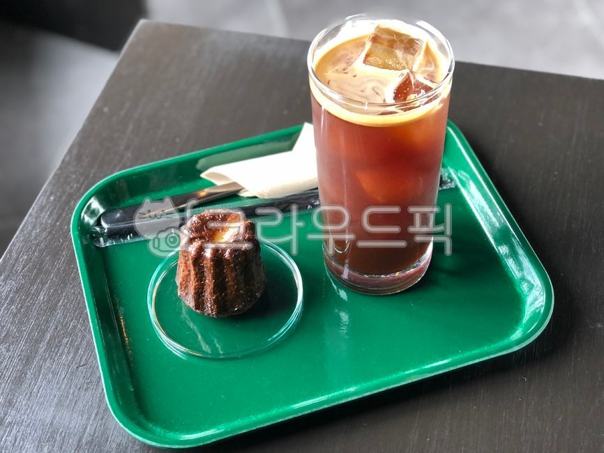 Ice americano,tea time,bread,bakery,americano,iceamericano,cafe,dessert,coffee,canel,Americano,Leisure time