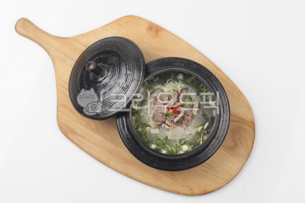 beef,soup,food,meat,meat,cooking,meal,health,red,fresh,plate,radish,soup