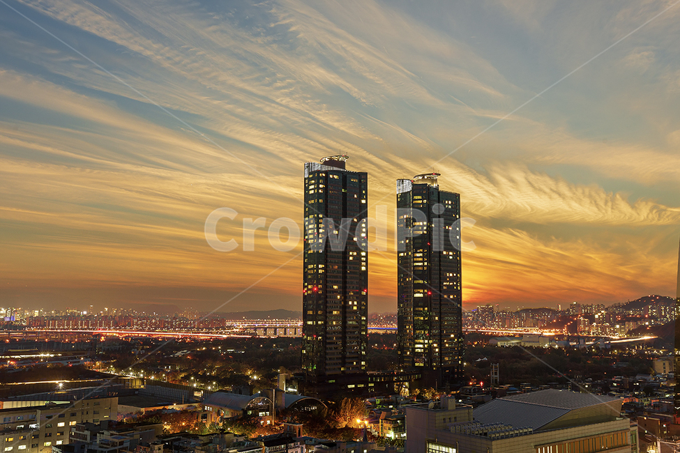 landscape,경치,nature,자연,outdoors,옥외,scenery,풍경,도시야경,서울,seoul,서울숲,갤러리아포레,매직아워,magichour,building,건물,urban,city,town,도시,highrise,고층건물,노을,저녁노을,일몰,sunset
