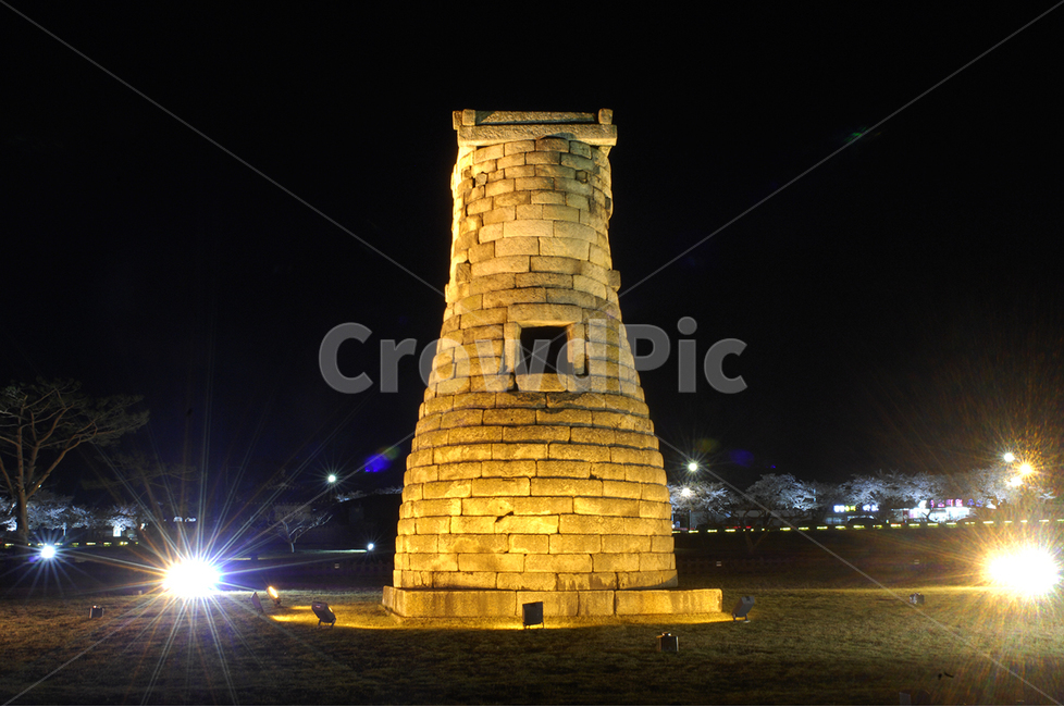 경주,야경,첨성대,별자리,별,관측,야경,밤,풍경,nightscape,night,landscape,랜드마크,landmark,tourist attraction,한국랜드마크,한국관광지,한국명소,korea landmark,korea tourist attraction,architecture,건축물,building,건물,tower,탑