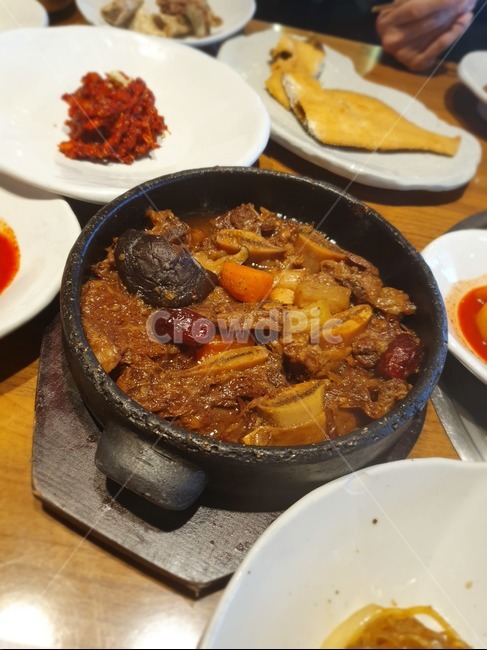갈비찜,갈비,한국음식,한국요리,한식,음식,식재료,요리,food,cook,meal,dishes,food reserves,한식,한국음식,한국요리,korean food,korean dishes,korean meal,korean cook