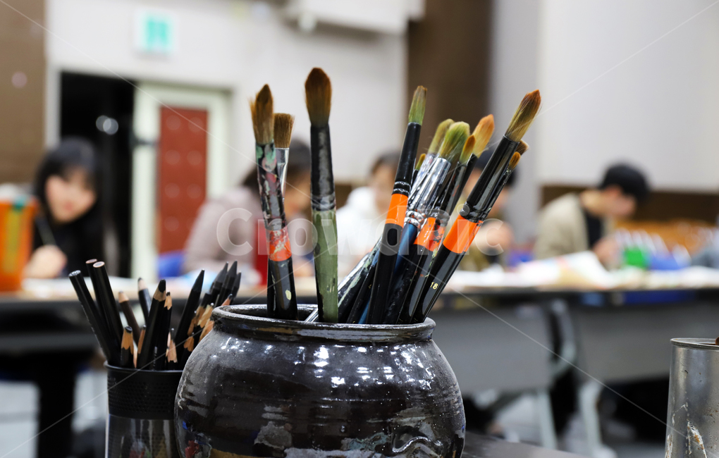 brush,pencil,붓,연필,미술,미술수업,예술,수업,arts,art,강의,교육,학교,공부,education,learning,study,school