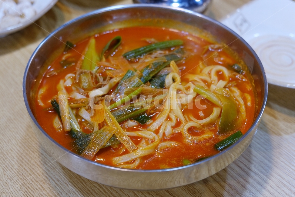 육칼국수,육칼면,칼국수,육개장,해장,음식,식사,칼칼,얼큰,면류,면요리,noodles
