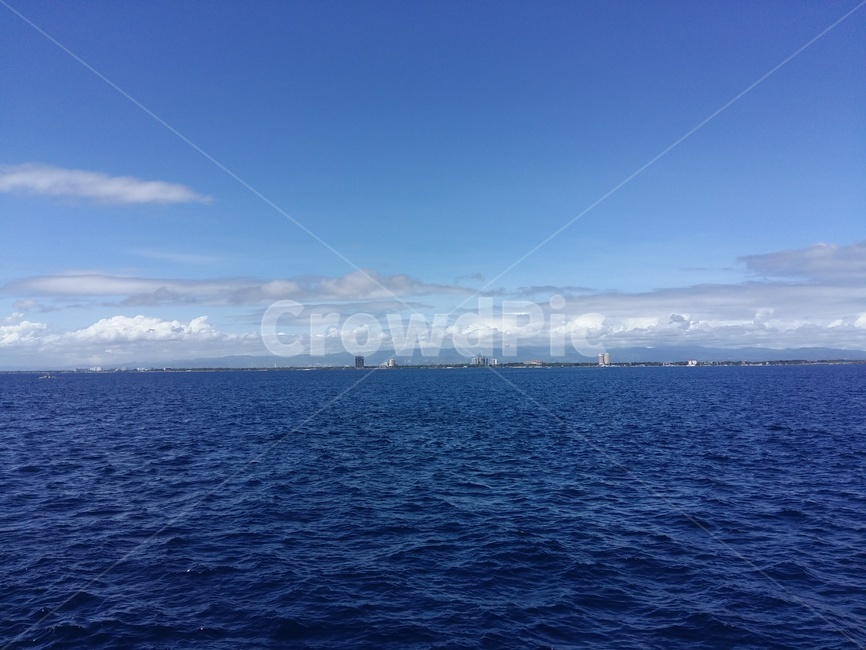 nature,자연,outdoors,옥외,land,ocean,나라,대양,바다,water,물,푸른색,하늘,물결,표면,열대지방,필리핀,세부