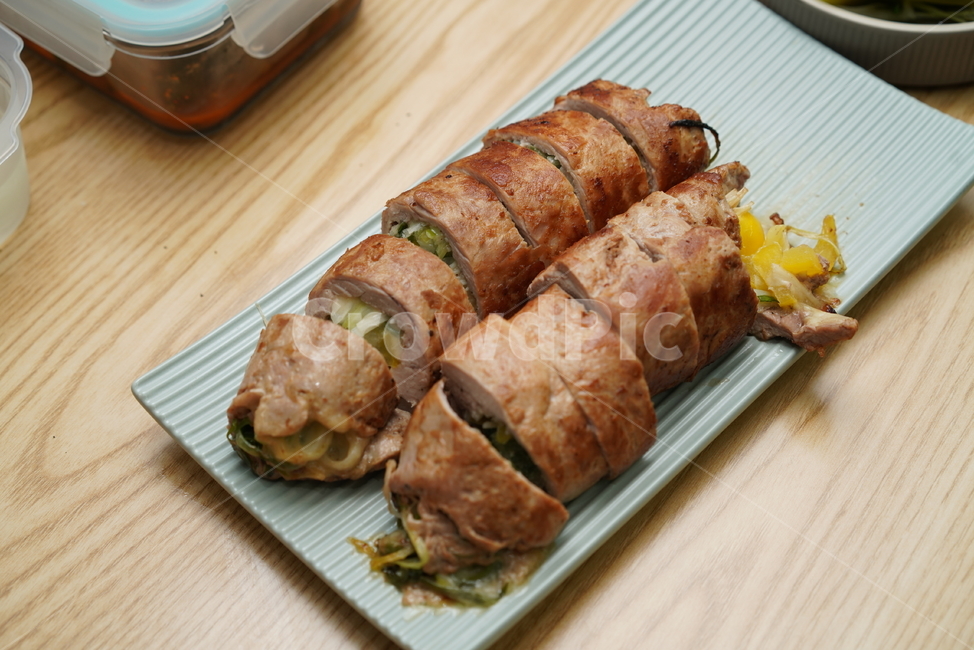 육류,육식,스테이크말이,스테이크,안심,고기,채소,야채,음식,요리,안주,먹거리,food,접시,음식,식재료,요리,food,cook,meal,dishes,food reserves