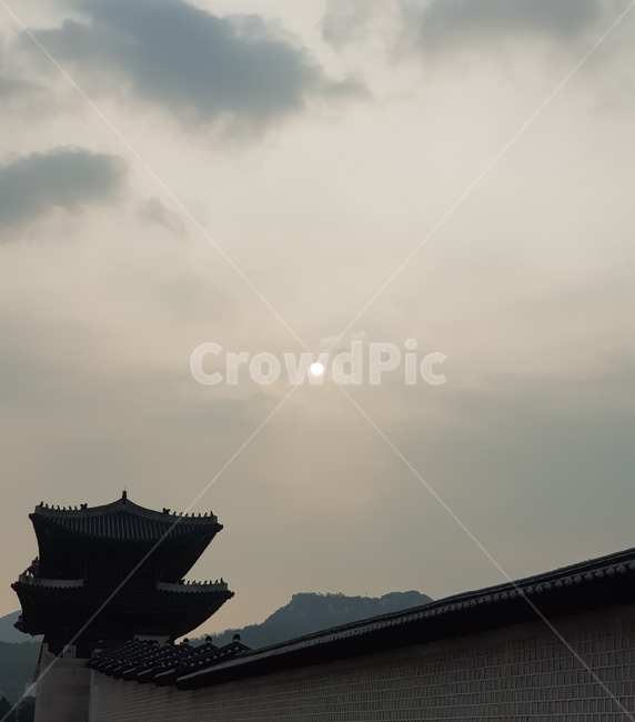 광화문,문화유산,건물,오후,해,하늘,감성사진,sky,sun,궁궐,궐문,building