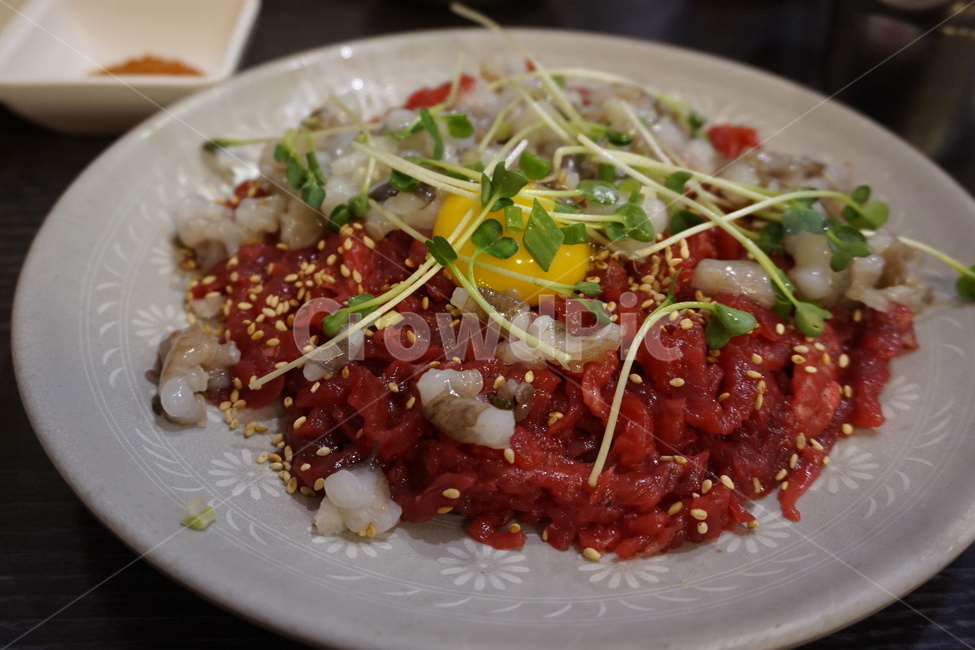 육회탕탕이,육회,낙지,달걀,음식,음식,식재료,요리,food,cook,meal,dishes,food reserves,육류,고기,meat,한식,한국음식,한국요리,korean food,korean dishes,korean meal,korean cook
