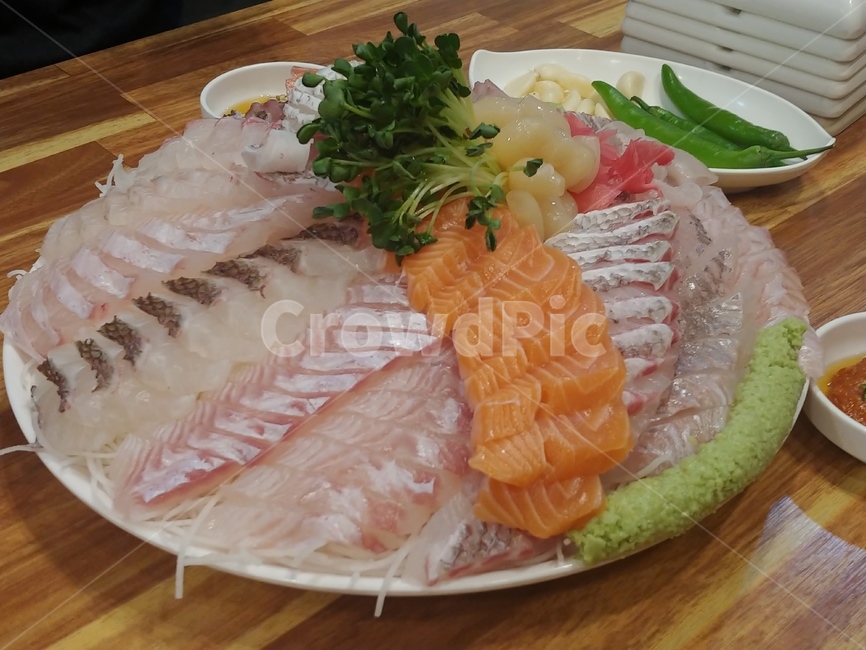 회,노량진,수산시장,참돔,연어,광어,우럭,신선,모둠회,횟집