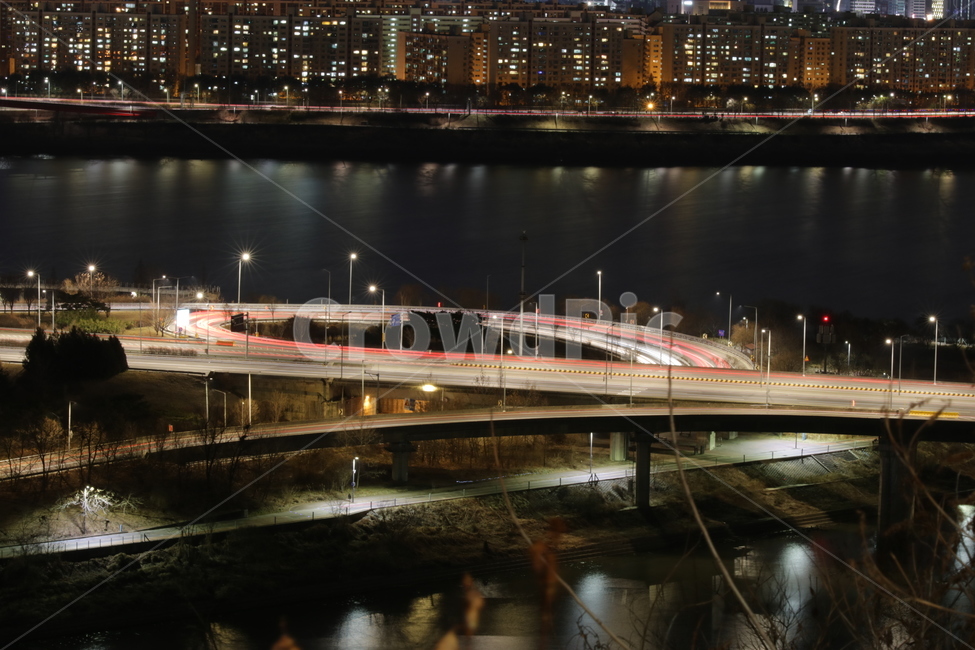 night view,ring,sight,downtown,long exposure,trajectory,interchange