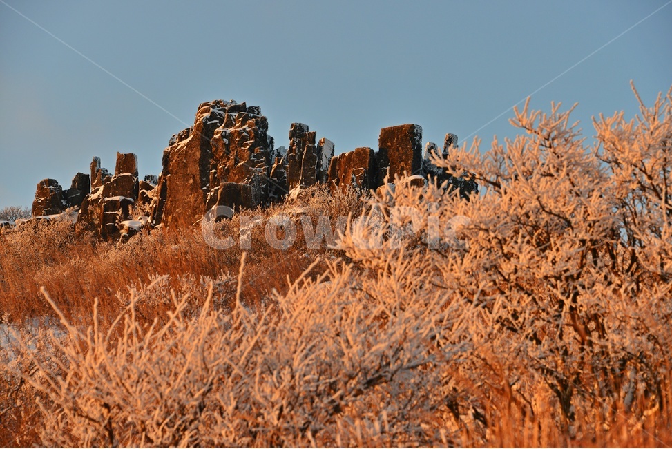 nature,자연,outdoors,옥외,dawn,새벽,sky,하늘,redsky,붉은하늘,light,빛,flare,플레어,sunrise,해돋이,상고대,무등산,무등산누애봉,누애봉,무등산설경,누애봉일출,무등산일출,여명,아침,주상절리대,억새,자연,풍경,nature,landscape