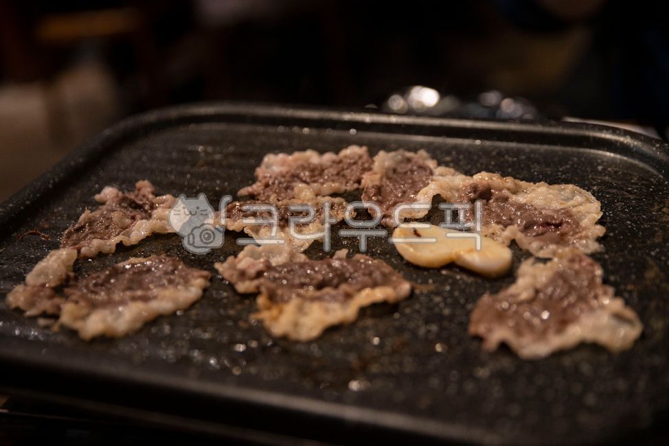 소고기,구이,차돌박이,조개관자,관자,버섯,삼합,맛있어,steak,스테이크,meat,고기,음식,bbq,바베큐,grilling,굽고,cooking,요리